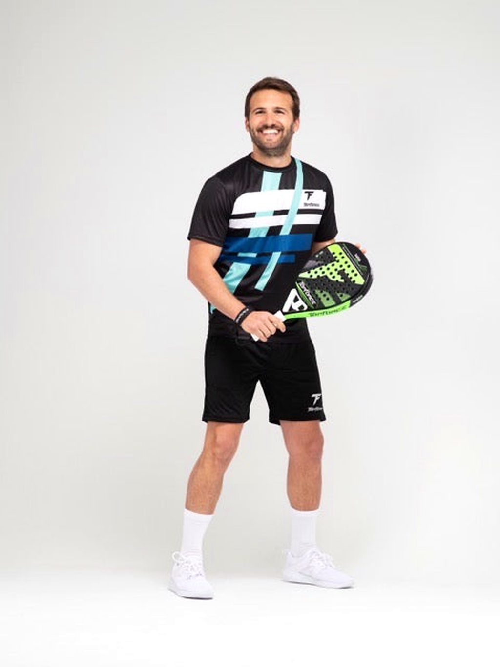 Force Shorts Black Edition